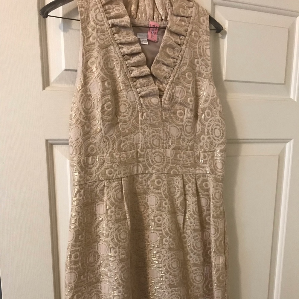 Gold dress size 8